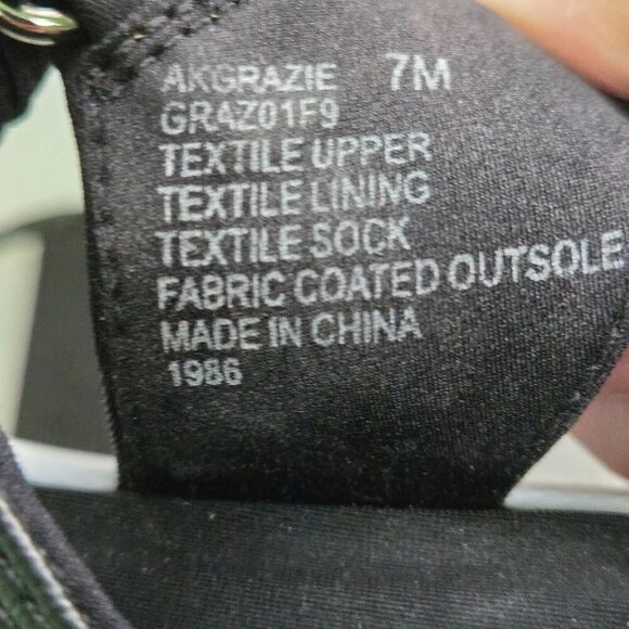 Anne Klein Grazie Black Textile Comfort Sandal Size 7M - Picture 9 of 9